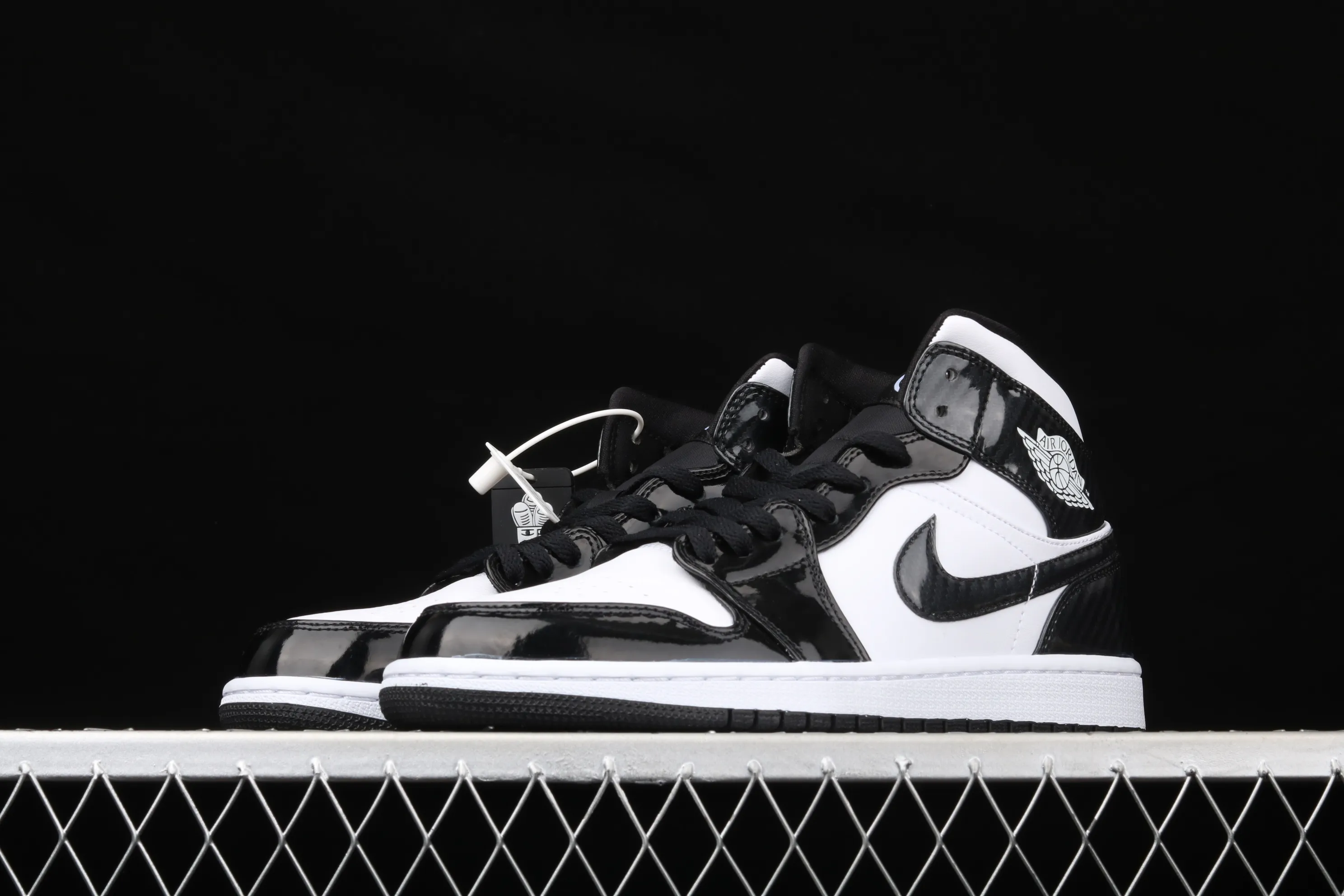 All Categories Air Jordan Jordan Series Basketball Shoes Air Jordan 1 Mid Air Jordan 1 Mid "All-Star" AJ1 Joe 1 China All-Star Black and White Patent Leather Mid-top Versatile Casual Sports Shoes DD1649-001